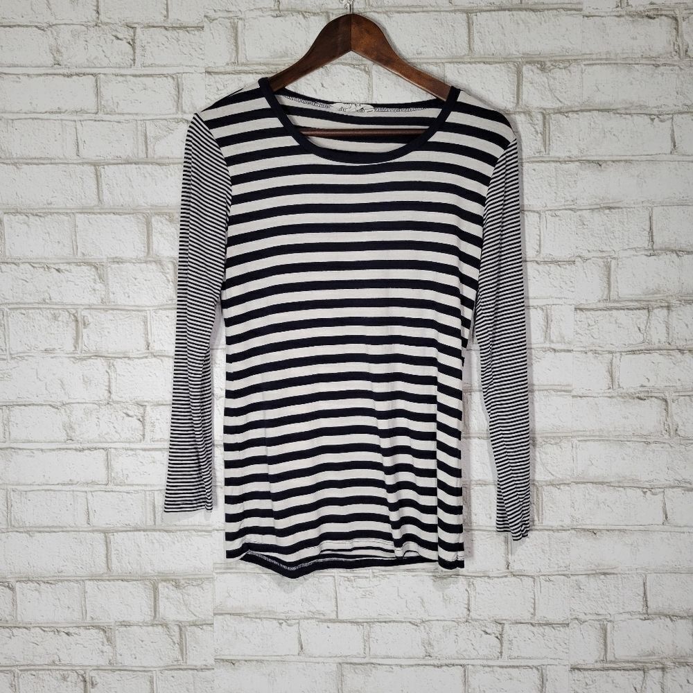 Athleta stripe long sleeve tee